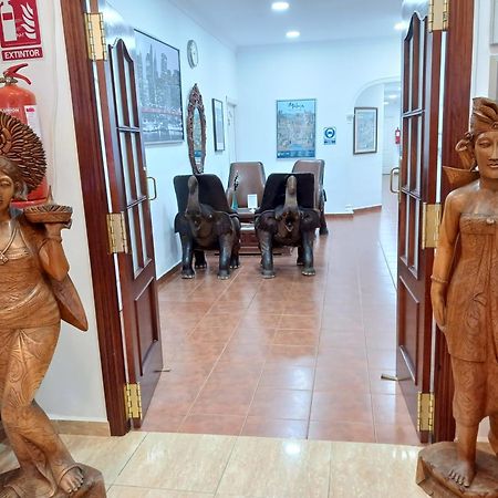 Hotel Manantiales ตอร์เรโมลิโนส ภายนอก รูปภาพ